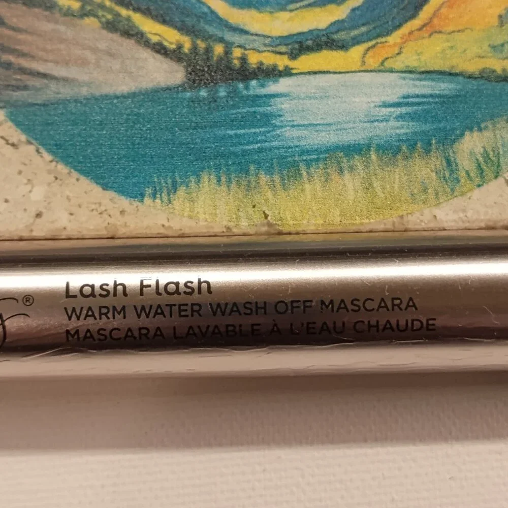 SEALED ~ Ulta Beauty Lash Flash Warm Water Wash Off Mascara
